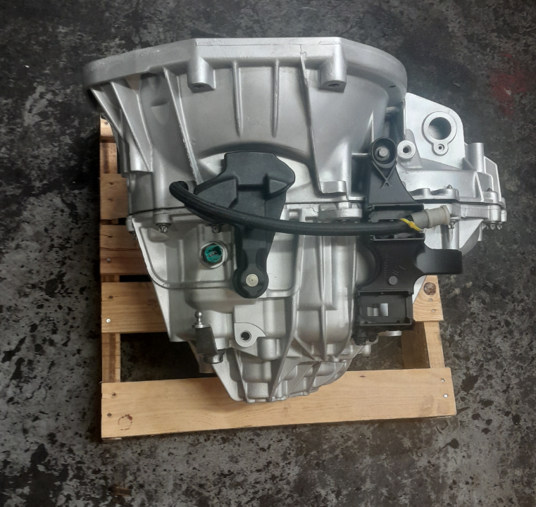 Boite de vitesse Renault Master III 2.3 dci PF6056